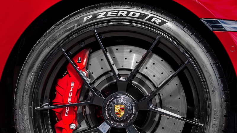 Шины Pirelli P Zero R и Trofeo RS омологированы для нового поколения Porsche 911 GT3